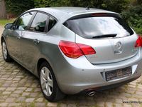 gebraucht Opel Astra Lim 1.4 TURBO. 5-trg. Design Edition