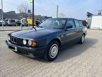 Gebraucht BMW 525 192 PS (141 kW) 1990 Blau Limousine