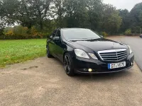 Gebraucht Mercedes E220 170 PS (125 kW) 2009 Schwarz Limousine