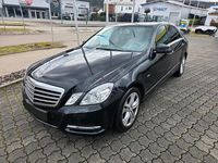 Gebraucht Mercedes E250 Avantgarde 204 PS (150 kW) 2011 Schwarz Limousine
