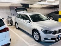 Gebraucht VW Passat 150 PS (110 kW) 2018 Silber Kombi