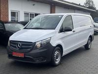 Gebraucht Mercedes Vito 163 PS (119 kW) 2024 Arktikweiss (metallic) Van
