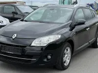 Gebraucht Renault Mégane Bose Edition 131 PS (96 kW) 2011 Schwarz Limousine