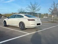 Gebraucht VW Arteon Elegance 150 PS (110 kW) 2018 Weiß Kleinwagen