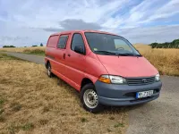 Gebraucht Toyota HiAce 88 PS (64 kW) 2005 Rot Van
