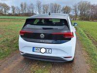 Gebraucht VW ID.3 Pro Performance 150 kW (204 PS) 2022 Weiß Kleinwagen