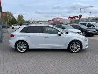 Gebraucht Audi A3 150 PS (110 kW) 2019 Weiß Limousine