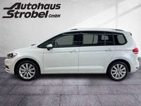 Gebraucht VW Touran Comfortline 150 PS (110 kW) 2023 Perlmutteffekt oryxweiß Van / Kleinbus