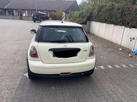 Gebraucht Mini ONE 98 PS (72 kW) 2010 Weiß Kleinwagen