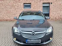 Gebraucht Opel Insignia 140 PS (102 kW) 2014 Grau Kombi
