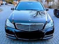 Gebraucht Mercedes C180 Elegance 156 PS (114 kW) 2013 Schwarz Limousine