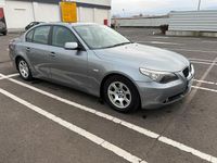 Gebraucht BMW 525 177 PS (130 kW) 2004 Grau Limousine