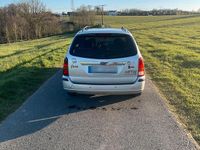 Gebraucht Ford Focus 131 PS (96 kW) 2002 Silber Kombi