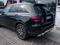 Gebraucht Mercedes GLC220 194 PS (142 kW) 2022 Schwarz SUV