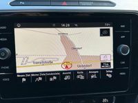 Gebraucht VW Passat Highline 179 PS (131 kW) 2018 Schwarz Kombi