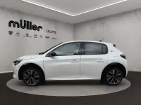 Gebraucht Peugeot e-208 GT 100 kW (136 PS) 2022 Perlmuttweiß Kleinwagen