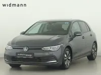 Gebraucht VW Golf VIII Move 150 PS (110 kW) 2023 Delfingrau (metallic) Limousine