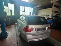 Używany BMW 320 163 KM (119 kW) 2007 Srebrny Kombi