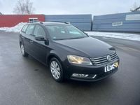 Usata VW Passat 140 CV (102 kW) 2011 Nero Station wagon