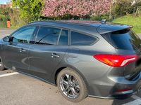 Usado Ford Focus ST-Line 150 CV (110 kW) 2019 Gris Familiar