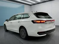 Gebraucht VW Passat 150 PS (110 kW) 2025 Weiß Kombi