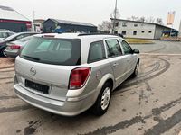 Gebraucht Opel Astra Edition 125 PS (91 kW) 2005 Silber Kombi