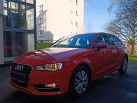 Gebraucht Audi A3 122 PS (89 kW) 2013 Rot Limousine