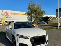Gebraucht Audi TT Ambiente 180 PS (132 kW) 2017 Weiß Coupé