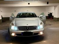 Gebraucht Mercedes CLS320 224 PS (164 kW) 2007 Silber Coupé