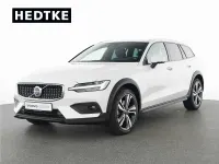 Gebraucht Volvo V60 CC 145 PS (106 kW) 2024 Kombi