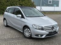 Gebraucht Mercedes B180 122 PS (89 kW) 2012 Silber Van / Kleinbus