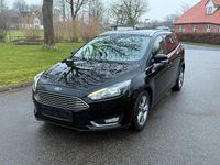 Gebraucht Ford Focus Titanium 125 PS (91 kW) 2018 Schwarz Kombi