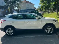 Gebraucht Nissan Qashqai 136 PS (100 kW) 2015 Weiß SUV