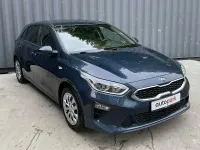 Używany Kia Ceed LX 120 KM (88 kW) 2020 Niebieski Hatchback