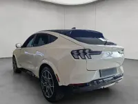 Neu Ford Mustang Mach-E GT 358 kW (487 PS) 2025 Weiß SUV