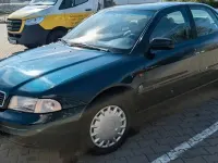 Używany Audi A4 101 KM (74 kW) 1995 Zielony Sedan/Limuzyna