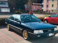 Gebraucht Audi 100 Basis 115 PS (84 kW) 1989 Blau Limousine