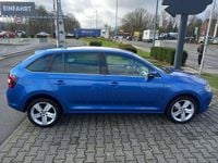 Gebraucht Skoda Rapid Active 95 PS (69 kW) 2017 Blau Kleinwagen