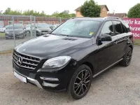 Gebraucht Mercedes ML350 258 PS (189 kW) 2012 Schwarz SUV