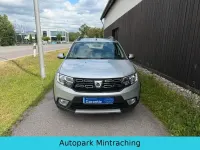 Gebraucht Dacia Sandero Celebration 90 PS (66 kW) 2017 Silber Limousine