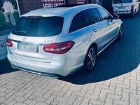 Gebraucht Mercedes 220 170 PS (125 kW) 2014 Silber Kombi