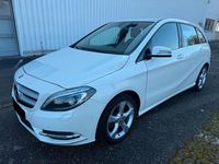 Gebraucht Mercedes B180 122 PS (89 kW) 2013 Weiß Van / Kleinbus