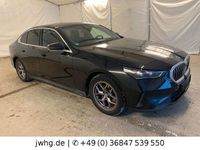 Gebraucht BMW 520 Sport Line 197 PS (144 kW) 2024 Schwarz Limousine