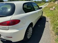 Gebraucht Alfa Romeo 147 105 PS (77 kW) 2005 Weiß Kleinwagen