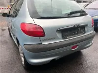Używany Peugeot 206 60 KM (44 kW) 2001 Niebieski Hatchback
