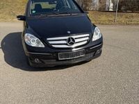 Gebraucht Mercedes 200 136 PS (100 kW) 2007 Schwarz Limousine
