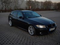 Gebraucht BMW 335 Shadowline 306 PS (225 kW) 2011 Schwarz Kombi