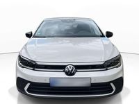 Gebraucht VW Polo Beats 95 PS (69 kW) 2024 Ascotgrau Kleinwagen