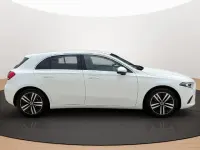 Gebraucht Mercedes A180 136 PS (100 kW) 2021