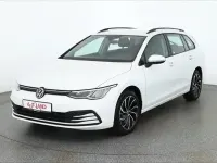Gebraucht VW Golf VIII Life 110 PS (80 kW) 2022 Pure white Kombi